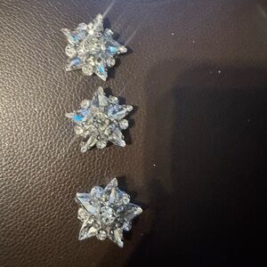Sparkling Star-Shaped Crystal Brooch Set sew on